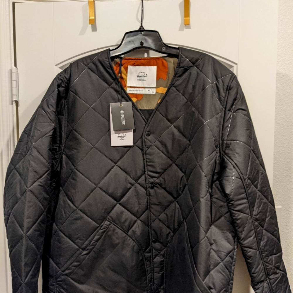 Herschel Puff Jacket NWT XL